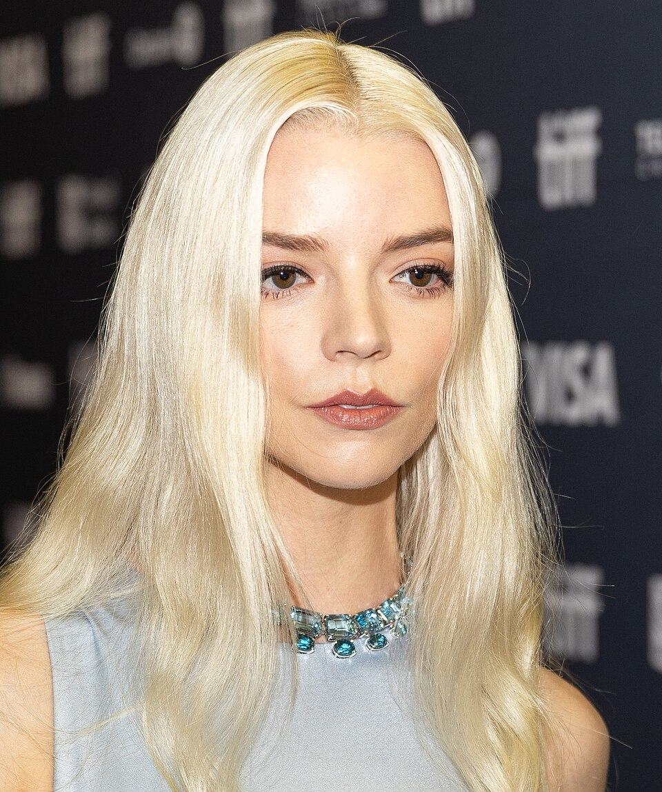 Anya Taylor-Joy — изображение из карточки каталога Slivly