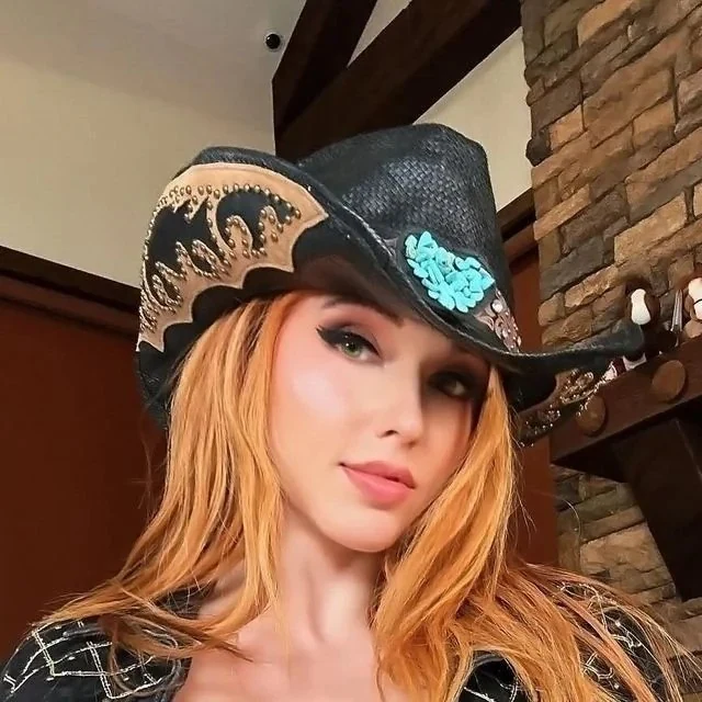 Amouranth