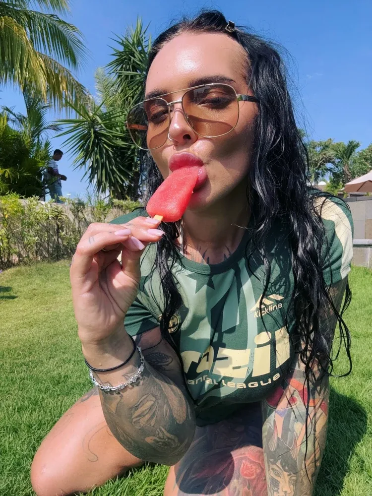 Наташа Гончарова OnlyFans фото
