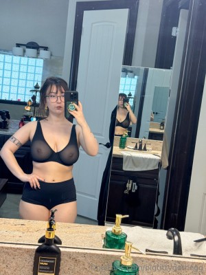 Bigtittygothegg OnlyFans фото