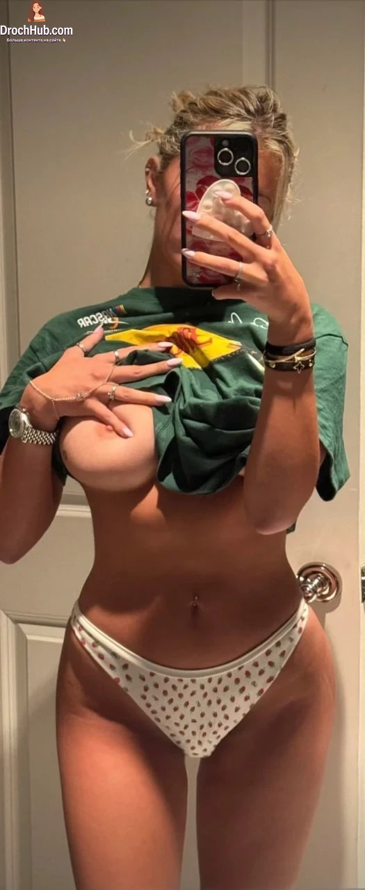Breckie Hill OnlyFans слив фото 33 Boosty 2026