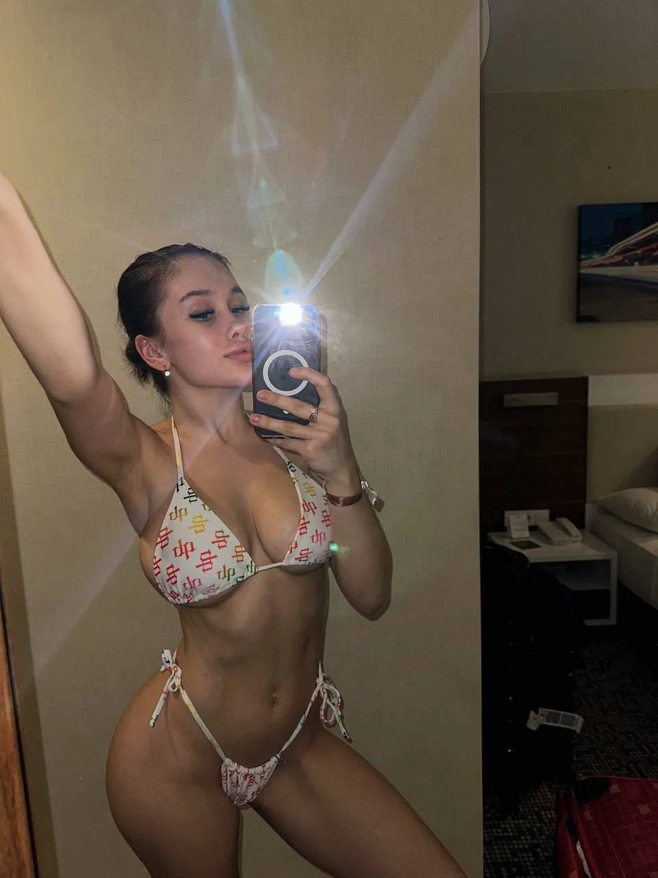 Тиктокерша Карина Чижикова OnlyFans слив фото 24 OnlyFans 2026