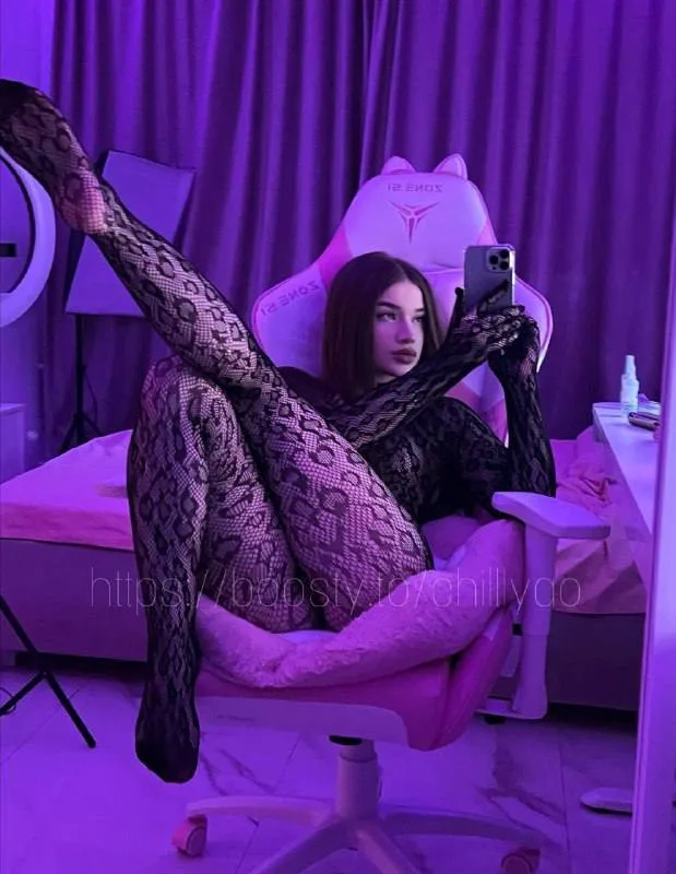 Блогерша chilllays OnlyFans фото
