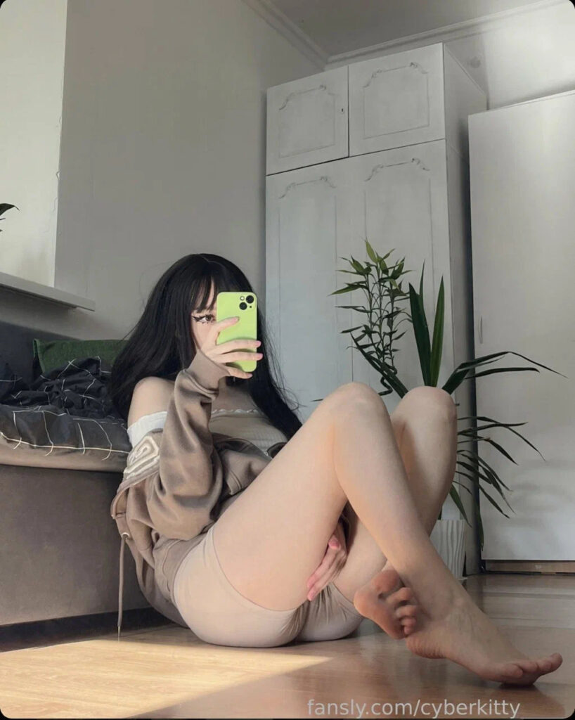 Cyberkitty OnlyFans фото