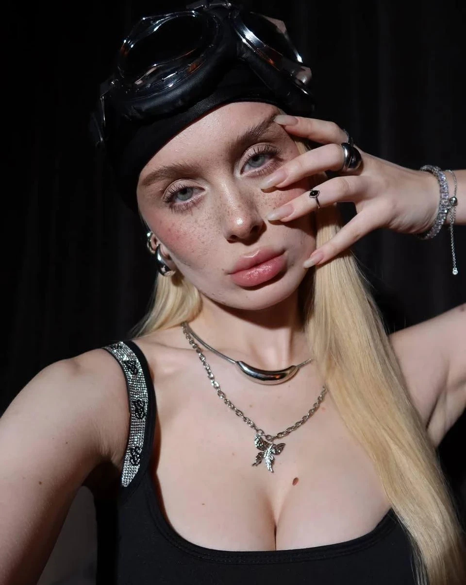 Даша Дошик OnlyFans фото