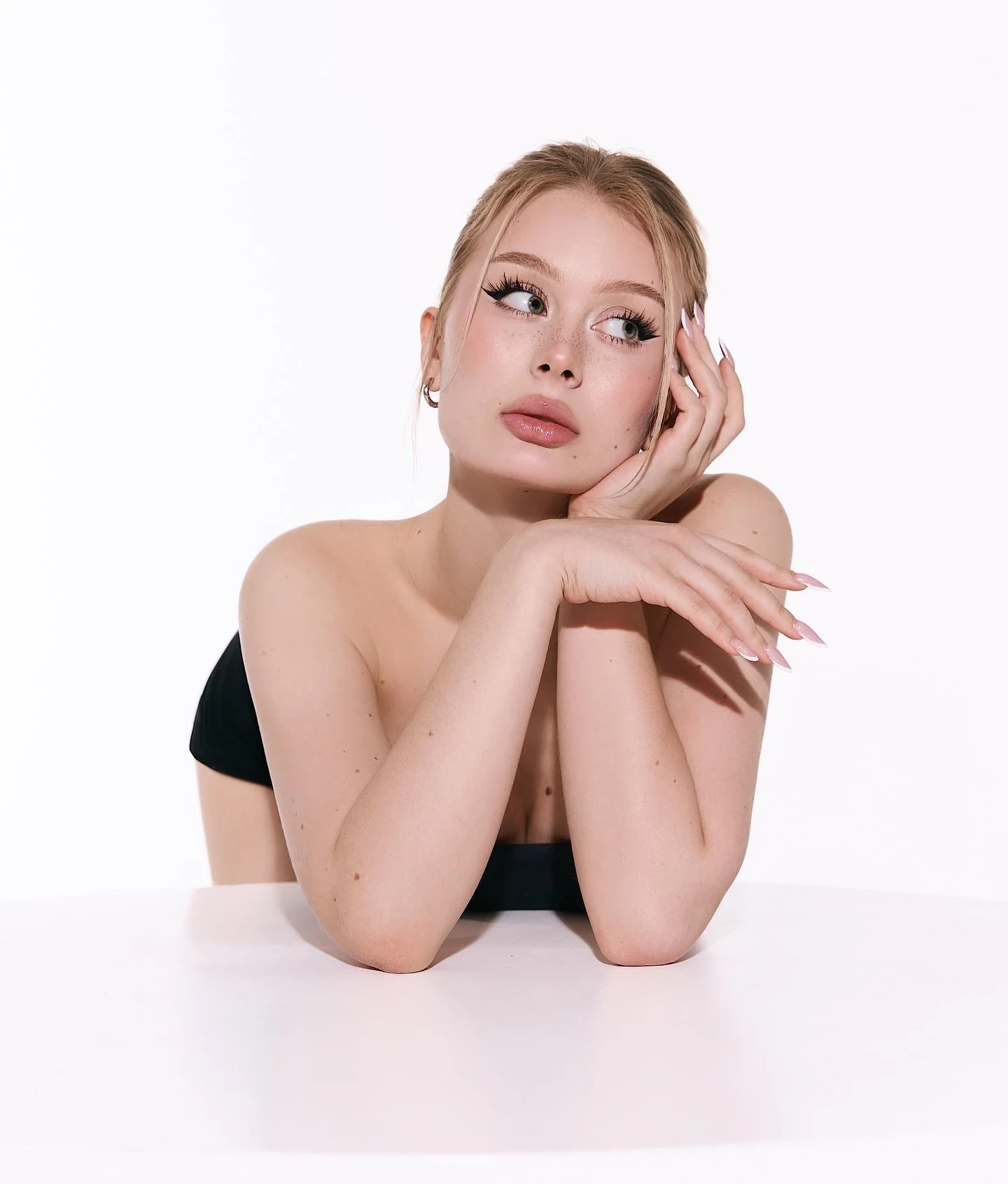 Даша Дошик OnlyFans фото