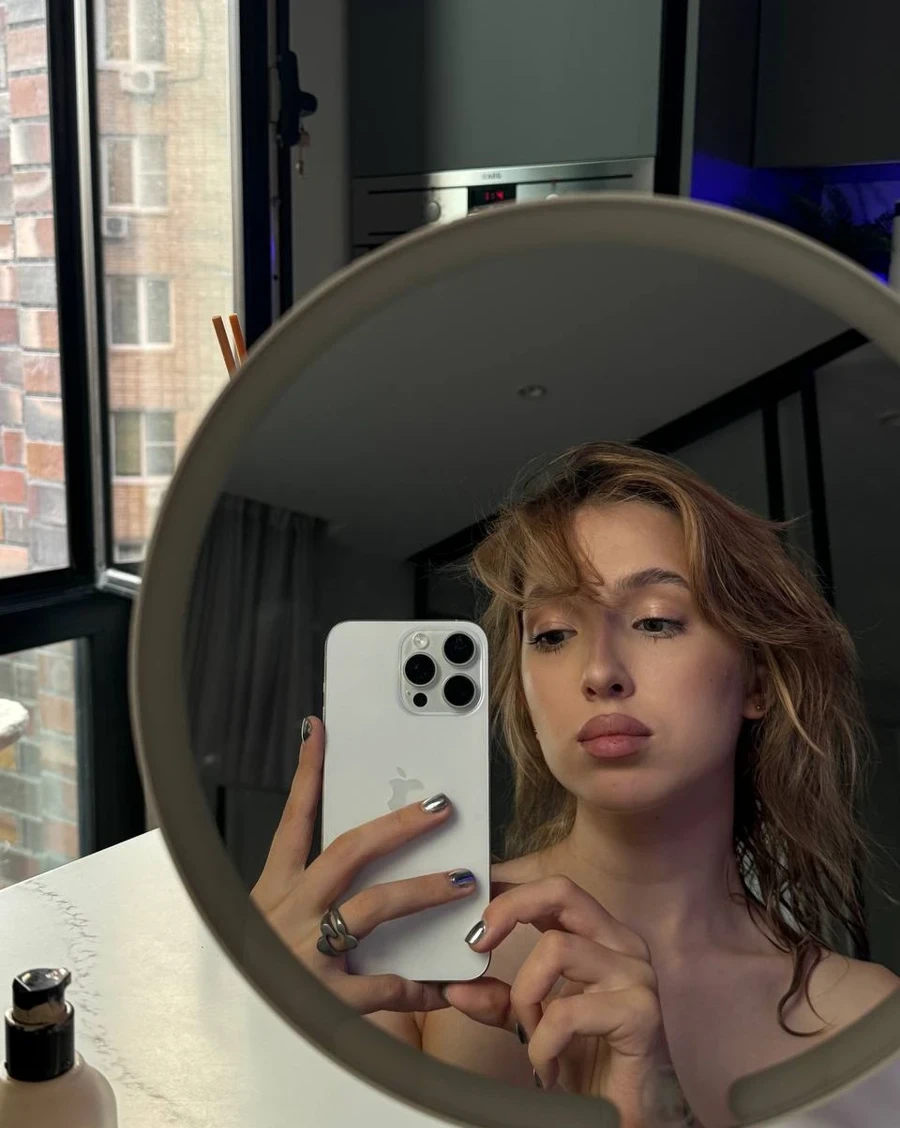 Генсуха OnlyFans фото