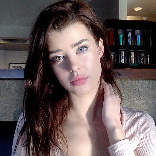 Krotchy / Sarah McDaniel