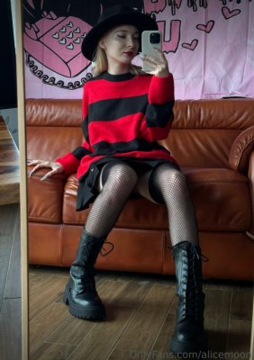 Alicemoonvip OnlyFans слив фото 17 Эмо 2026