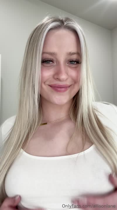 Allison Lane OnlyFans фото