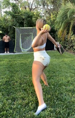 Amariah Morales OnlyFans фото