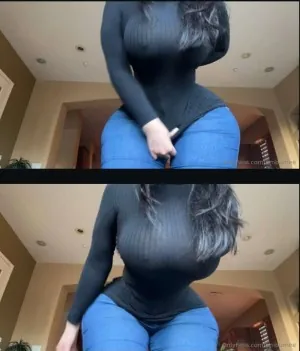 Ambernyy OnlyFans фото