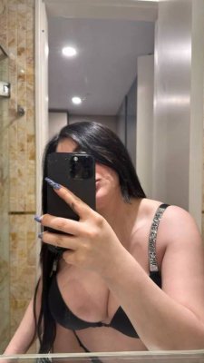 Angie Khoury 2 OnlyFans слив фото 16 OnlyFans 2026