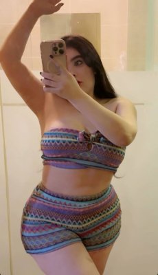 Angie Khoury 2 OnlyFans фото