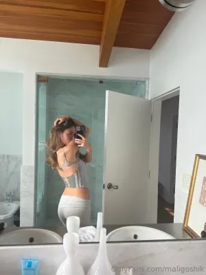 Anna Malygon OnlyFans фото