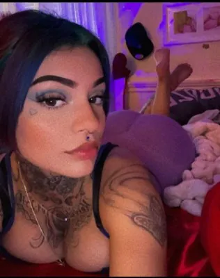 Anya Soles OnlyFans фото