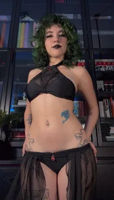 Arialuvu OnlyFans фото