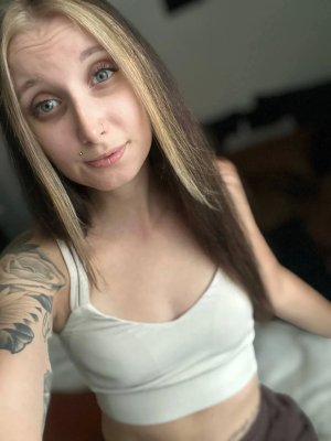Briaronlyxo OnlyFans фото