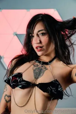 Brisen Suicide OnlyFans фото