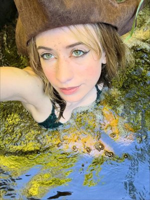 Bug Universe OnlyFans слив фото 20 OnlyFans 2026