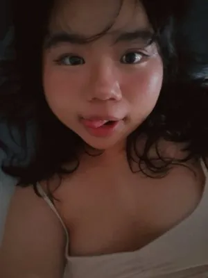 Bunniiigirlgirl OnlyFans фото