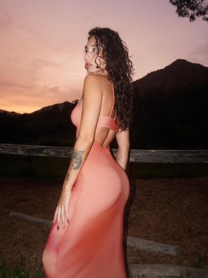 Carla Campos Salazar OnlyFans фото