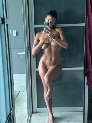 Catasecrets OnlyFans фото