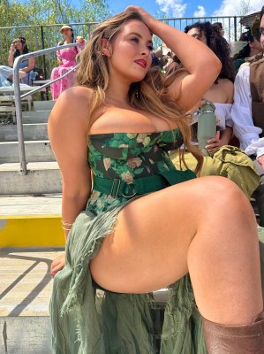Erinmhk OnlyFans слив фото 2 OnlyFans 2026