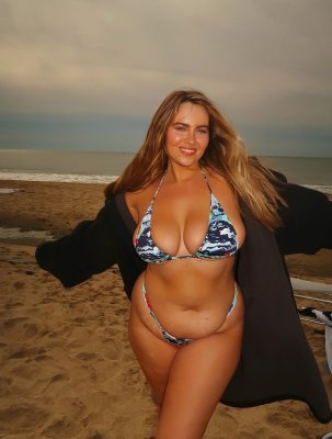 Erinmhk OnlyFans фото