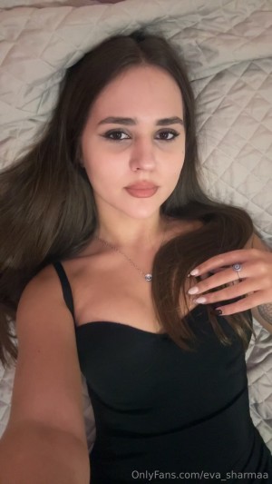 Eva Sharmaa