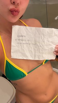 Fernandinha42 OnlyFans фото