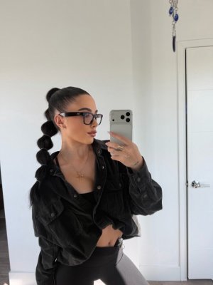 Gigi Papasavvas OnlyFans слив фото 23 С большой попой 2026