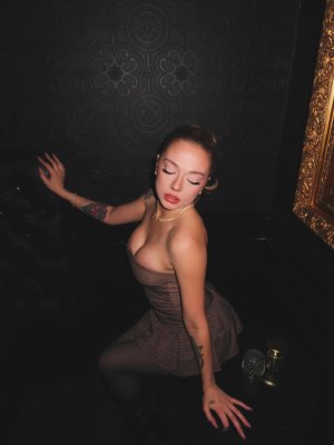 Gwenthedancer OnlyFans слив фото 24 OnlyFans 2026