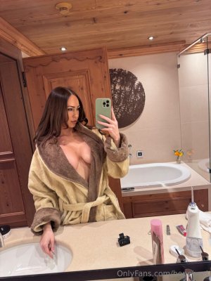 Hope Beel OnlyFans фото