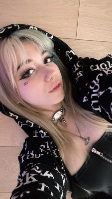 Iluvmeww OnlyFans слив фото 20 OnlyFans 2026
