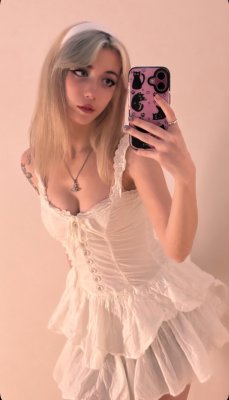 Iluvmeww OnlyFans фото