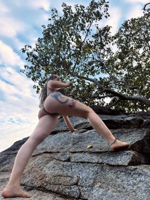 Ipek OnlyFans фото