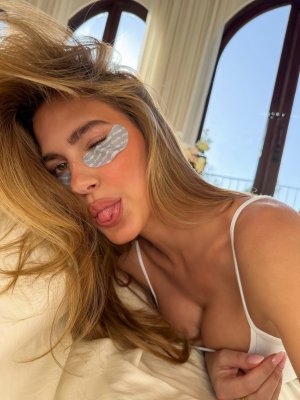Kara Del Toro OnlyFans фото