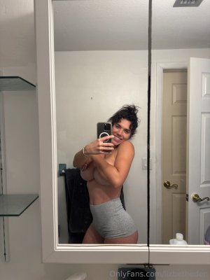 Lizbeth Eden OnlyFans слив фото 24 OnlyFans 2026