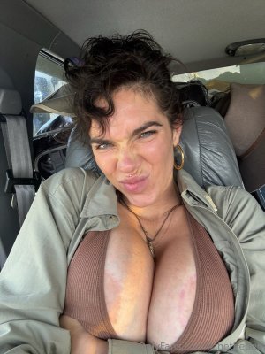 Lizbeth Eden OnlyFans фото