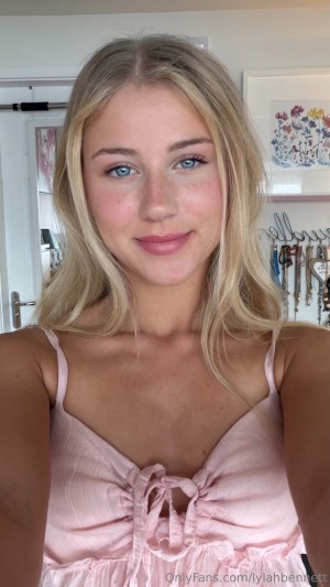 Lylahbennett OnlyFans фото