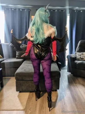 Madamredrum OnlyFans фото
