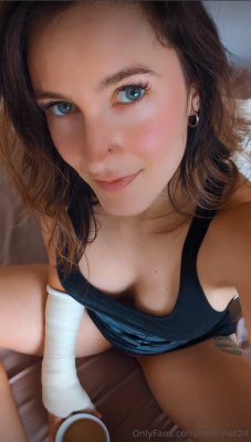 Melichat24 OnlyFans фото