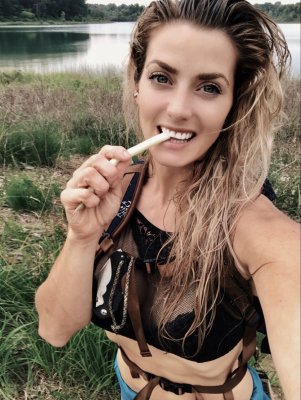 Melissabackwoods OnlyFans фото