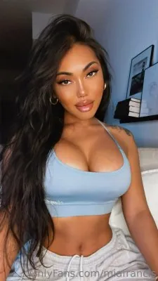Mia Francis OnlyFans слив фото 17 OnlyFans 2026