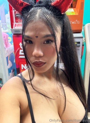 Miaandmonami OnlyFans фото