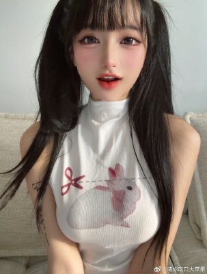Ninimlgbreal OnlyFans фото