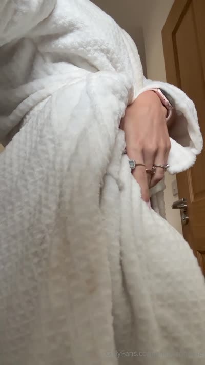 Rhiannon Blue OnlyFans слив фото 2 OnlyFans 2026