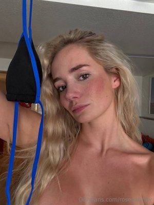 Rosecassidy OnlyFans слив фото 7 С большой попой 2026