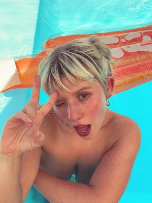 Savannah Solo OnlyFans фото